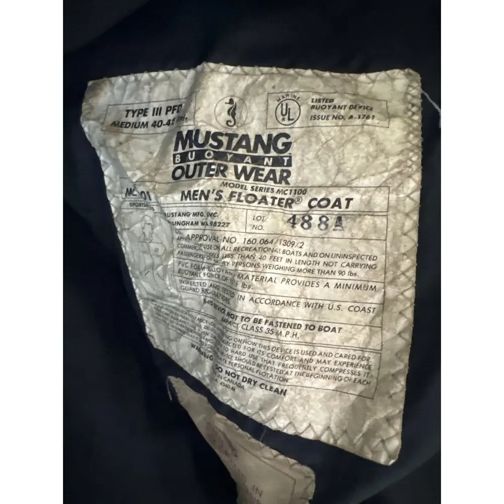 Vintage Mustang Bouyant Medium Outerwear Camo Floater Coat